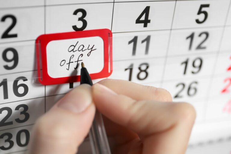 He Refused to Give Up His Day Off for a Coworker’s Wedding — Now His Coworkers Won’t Even Talk to Him