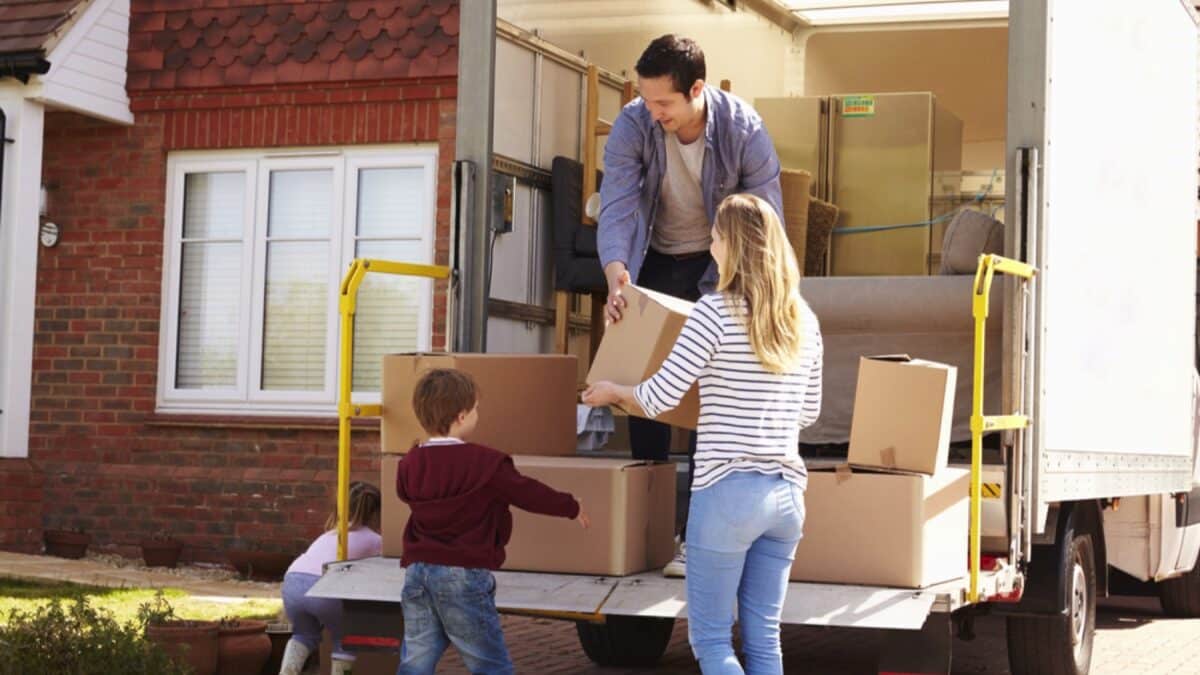 These Are the 10 States Americans Are Moving to Most Right Now, According to New Data